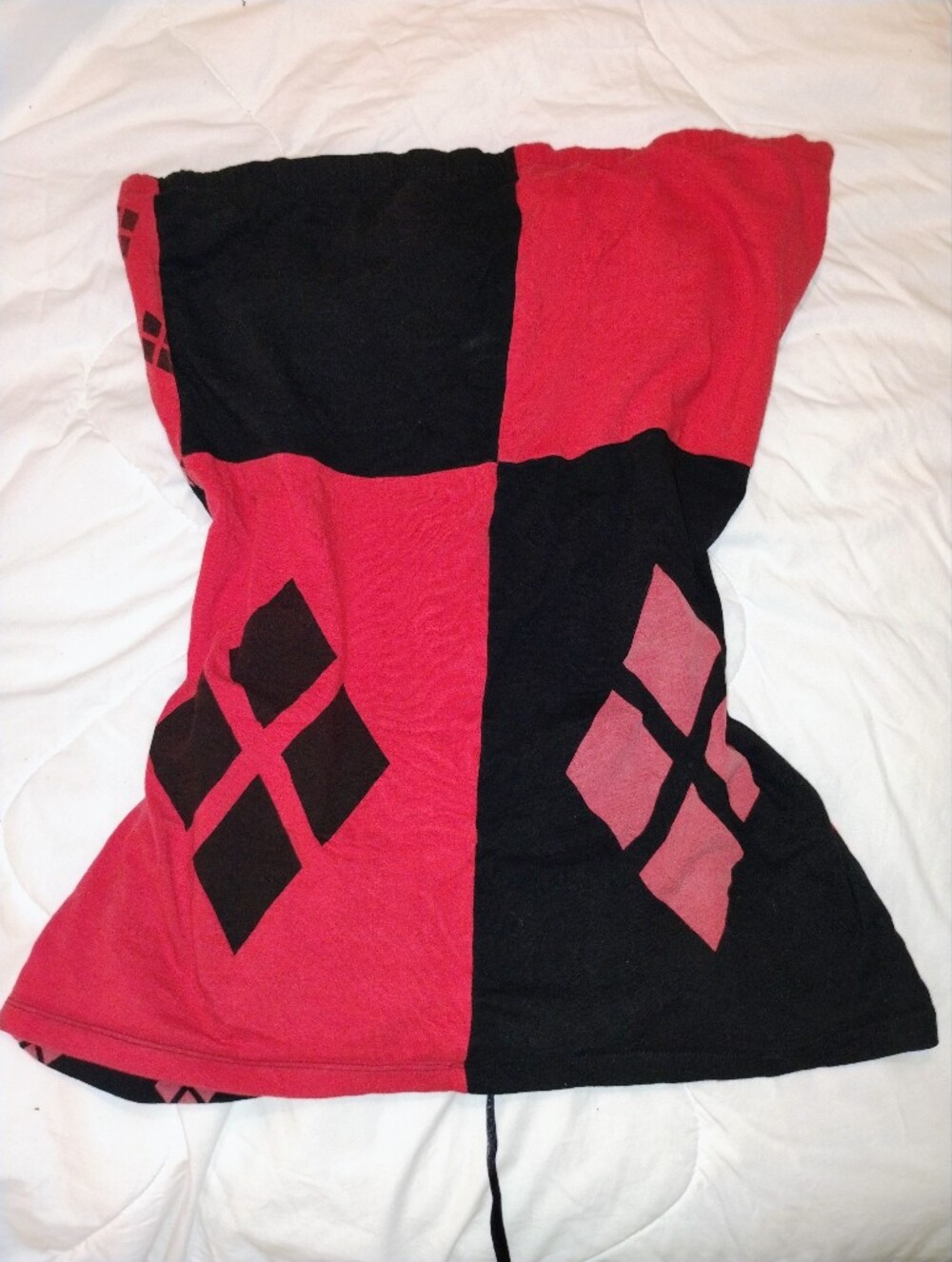 DC Originals Black and Red Graphic Tee - Picture 5 of 5